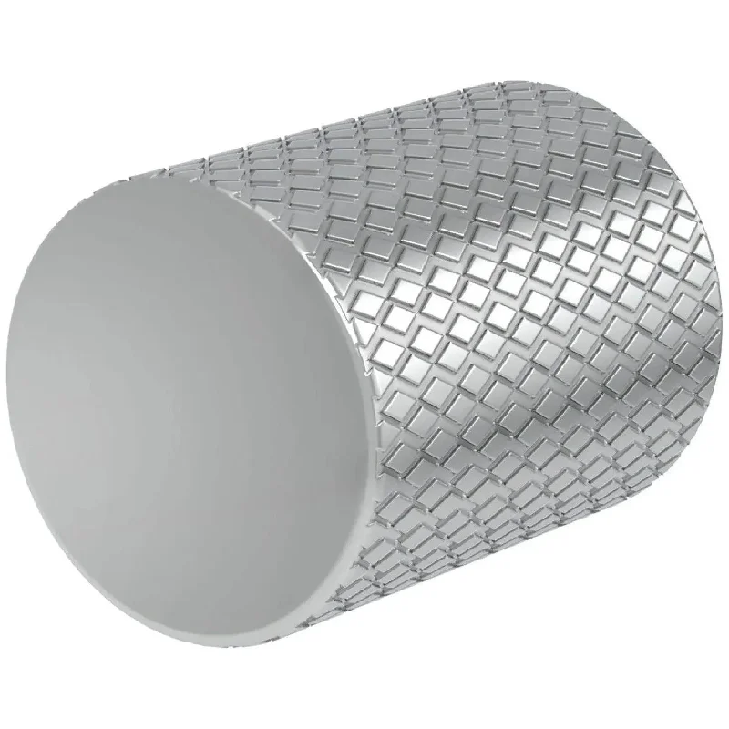 Track lighting for modernizing traditional interiorsBali Granado Knob