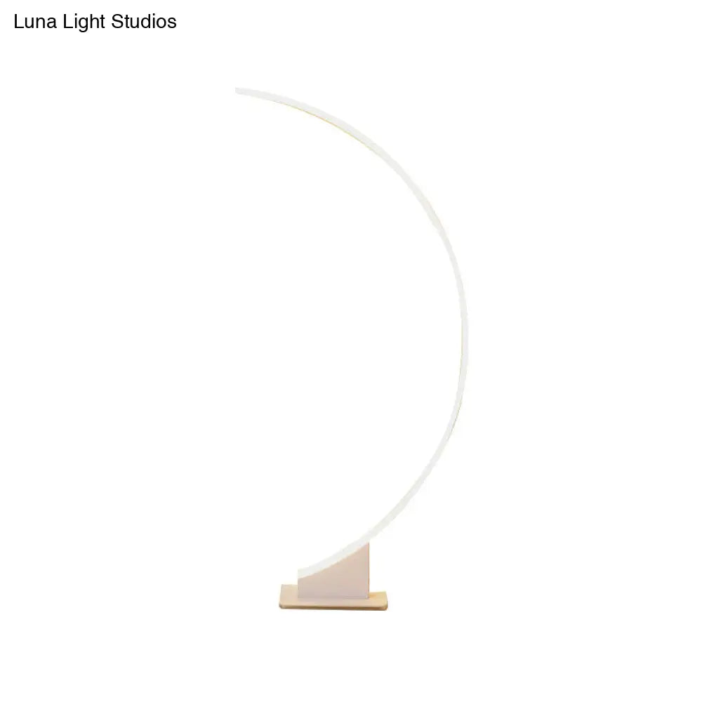 glass table lamps with a frosted surface for soft light diffusionglass table lamps with a frosted surface for soft light diffusionArched Shape LED Floor Lamp in White for a Simplistic Metallic Living Room Look glass table lamps with a frosted surface for soft light diffusionglass table lamps with a frosted surface for soft light diffusionArched Shape LED Floor Lamp in White for a Simplistic Metallic Living Room Look